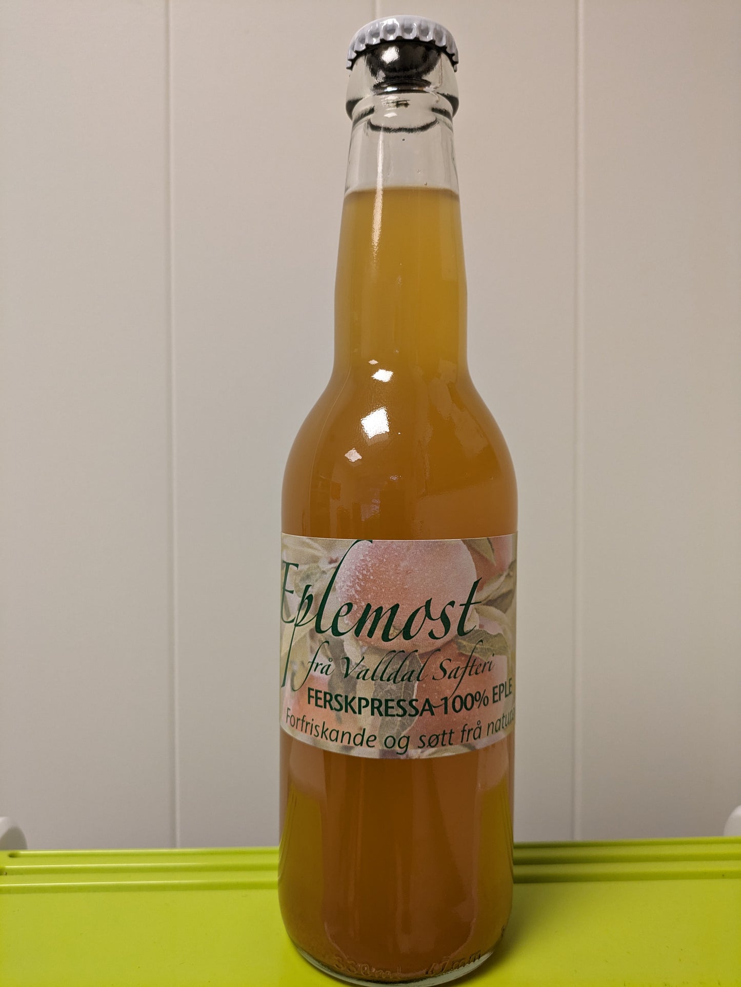 Drikkeklar saft fra Valldal Safteri - Juice 0,33L